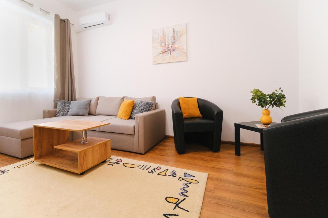 Apartment In The City Center Пловдив Екстериор снимка